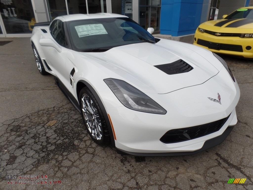 Arctic White / Jet Black Chevrolet Corvette Grand Sport Coupe