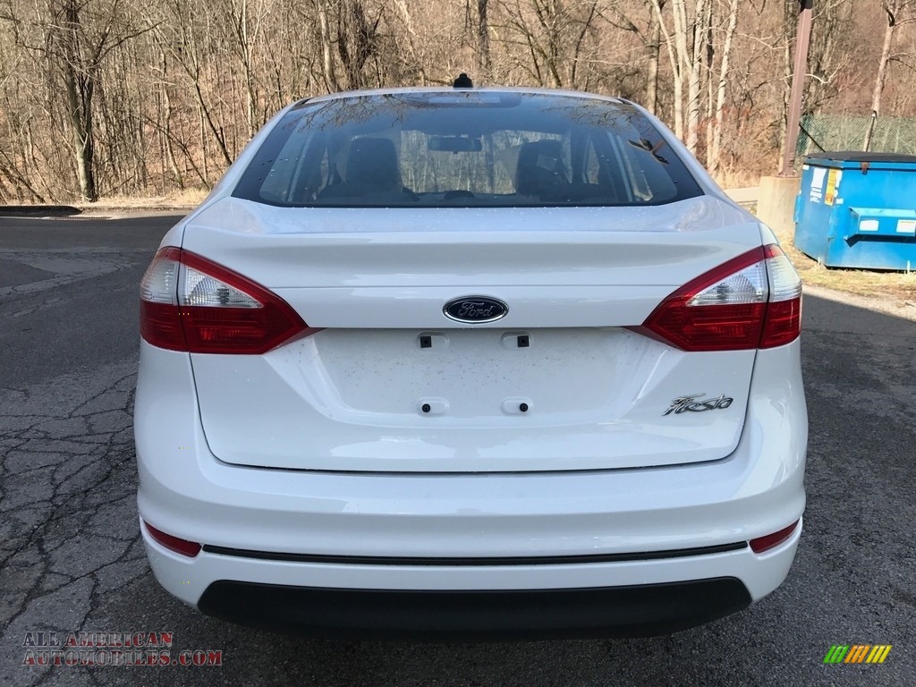 2017 Fiesta S Sedan - Oxford White / Charcoal Black photo #6