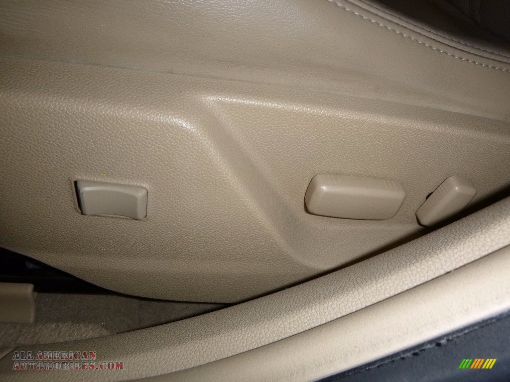 2010 CTS 4 3.6 AWD Sedan - Crystal Red Tintcoat / Light Titanium/Ebony photo #21