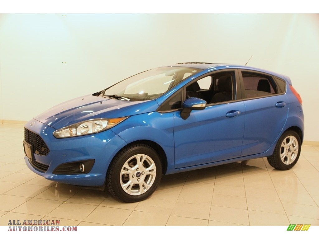 2014 Fiesta SE Hatchback - Blue Candy / Charcoal Black photo #3