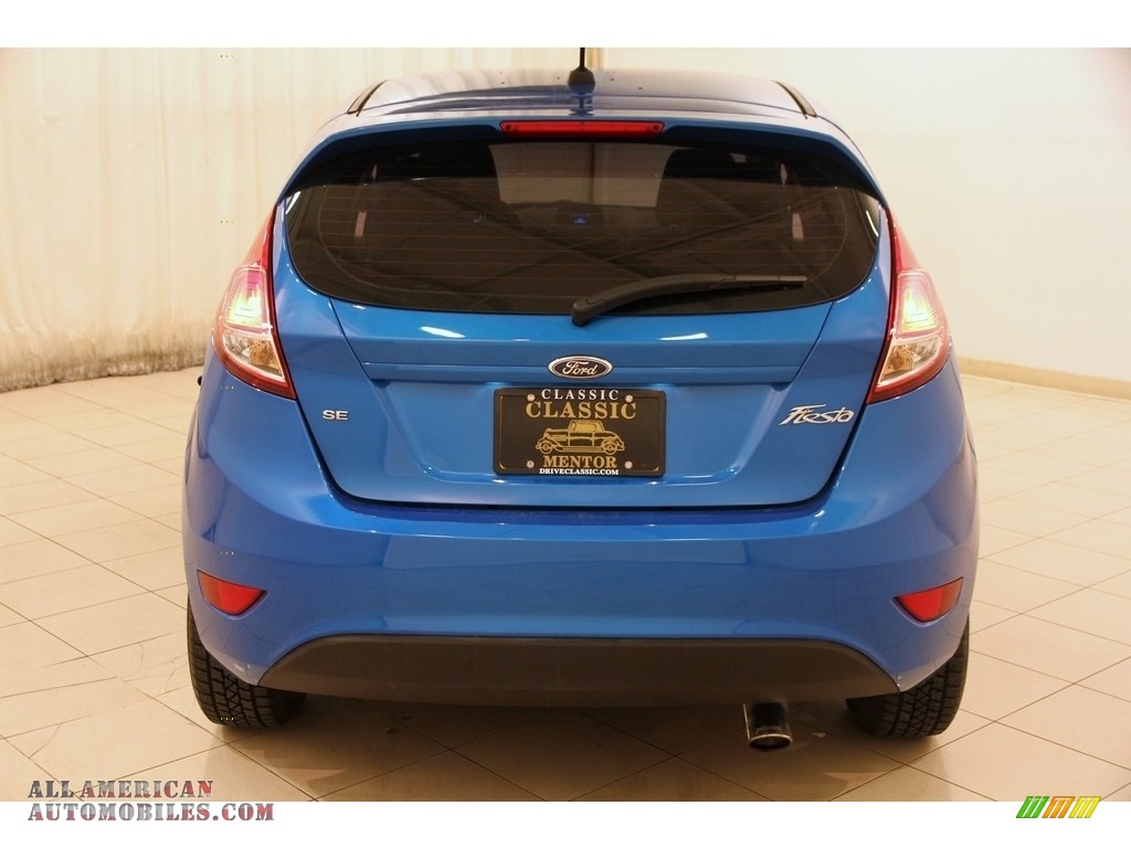 2014 Fiesta SE Hatchback - Blue Candy / Charcoal Black photo #17