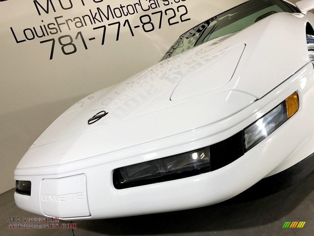 1994 Corvette Coupe - Arctic White / Black photo #24