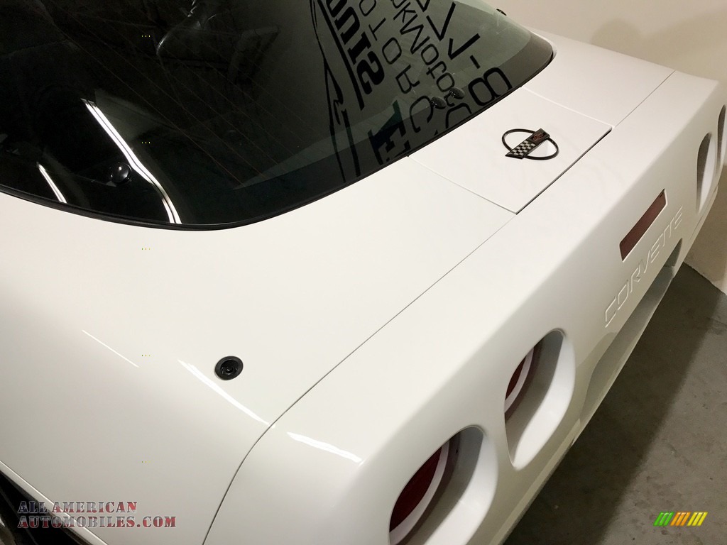1994 Corvette Coupe - Arctic White / Black photo #41