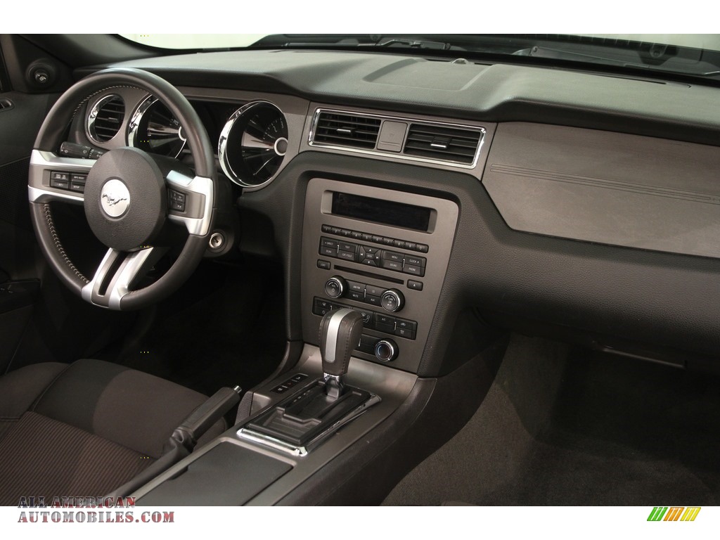 2014 Mustang V6 Convertible - Black / Charcoal Black photo #17
