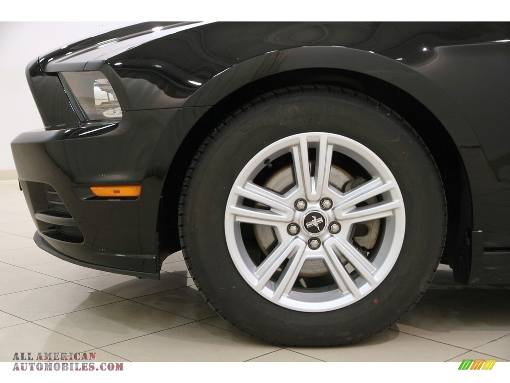 2014 Mustang V6 Convertible - Black / Charcoal Black photo #24