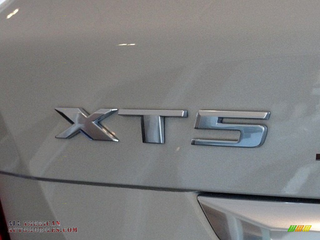 2017 XT5 Premium Luxury AWD - Silver Coast Metallic / Sahara Beige photo #33