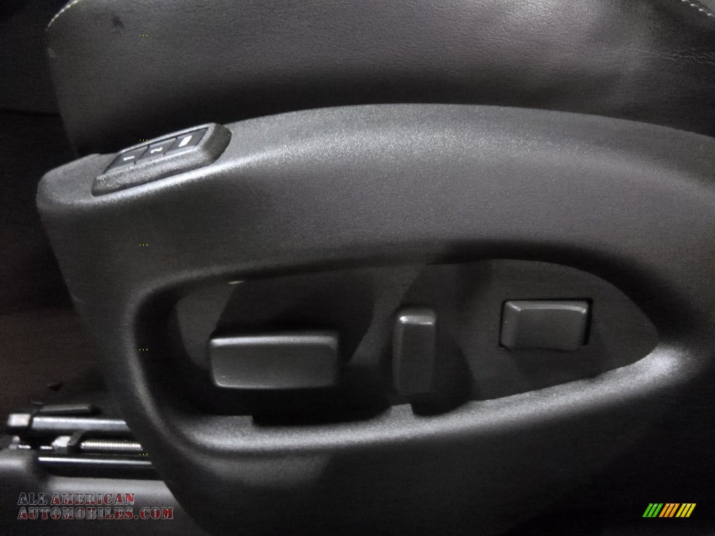 2015 SRX Luxury AWD - Radiant Silver Metallic / Ebony/Ebony photo #23
