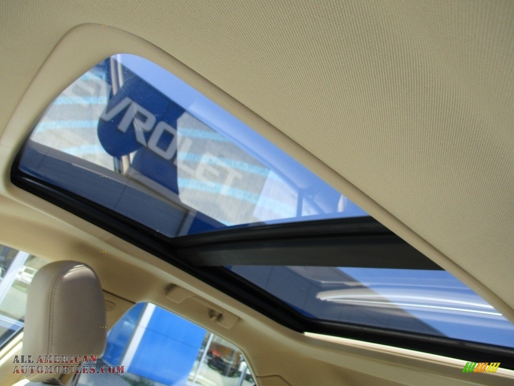 2008 CTS 4 AWD Sedan - White Diamond Tri-Coat / Cashmere/Cocoa photo #19