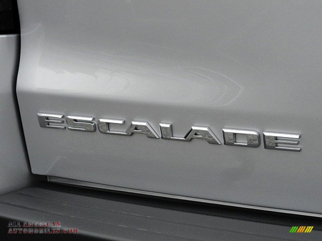2017 Escalade ESV Luxury 4WD - Radiant Silver Metallic / Jet Black photo #32