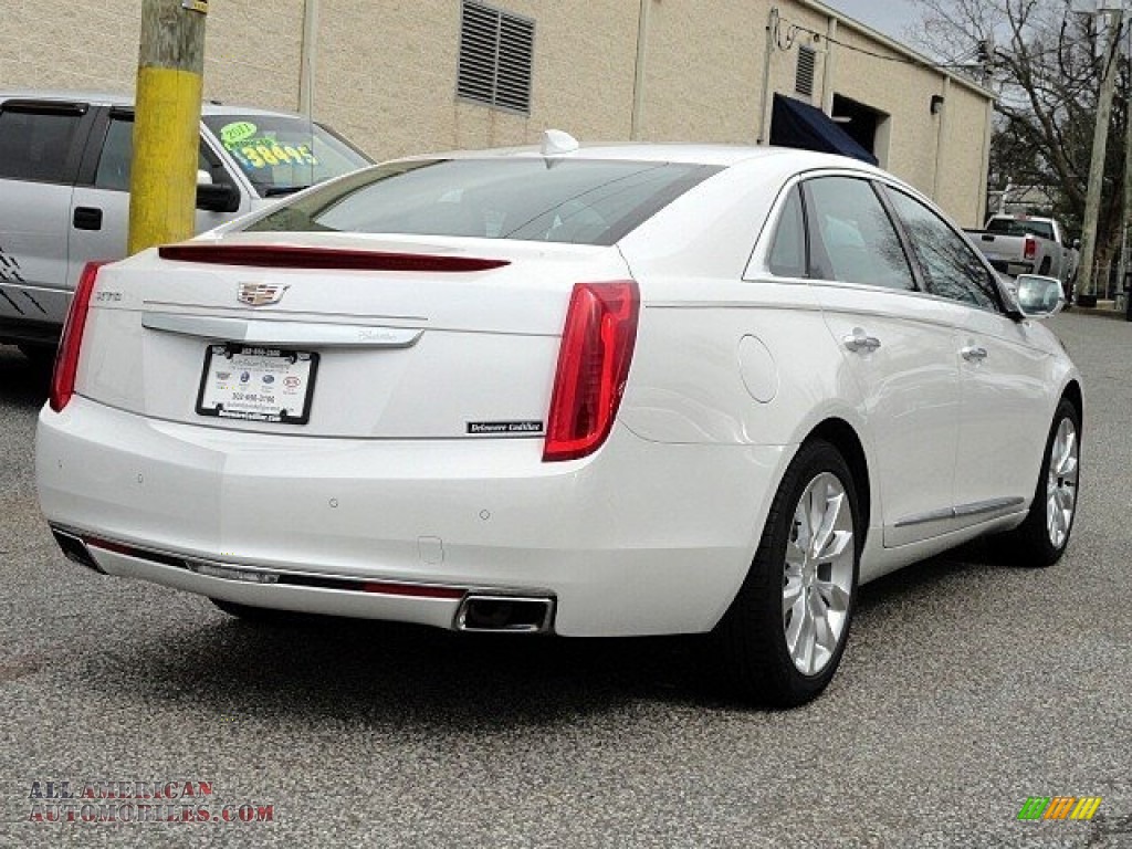 2017 XTS Luxury - Crystal White Tricoat / Shale w/Cocoa Accents photo #6