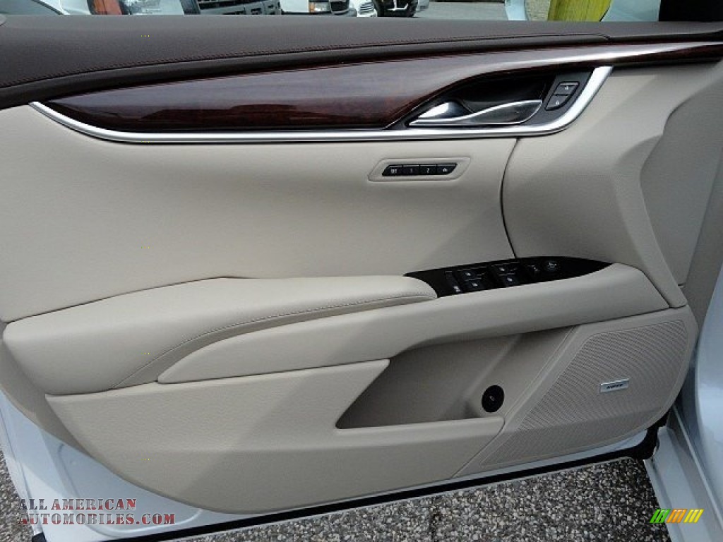 2017 XTS Luxury - Crystal White Tricoat / Shale w/Cocoa Accents photo #10