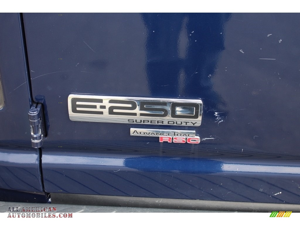 2014 E-Series Van E250 Cargo Van - Dark Blue Pearl / Medium Flint photo #9