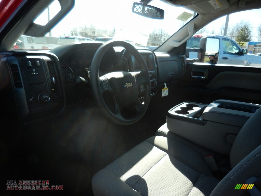 2017 Silverado 3500HD Work Truck Regular Cab Dual Rear Wheel Chassis - Red Hot / Dark Ash/Jet Black photo #7