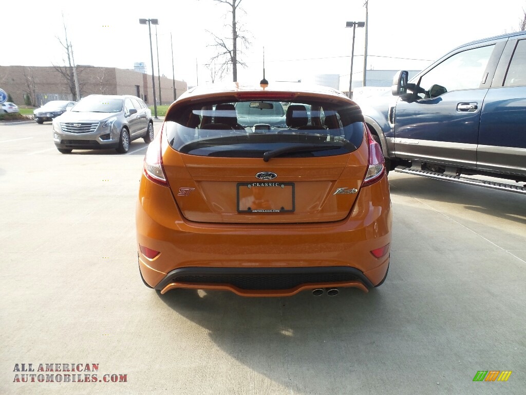 2017 Fiesta ST Hatchback - Orange Spice Metallic Tri-Coat / Charcoal Black photo #4