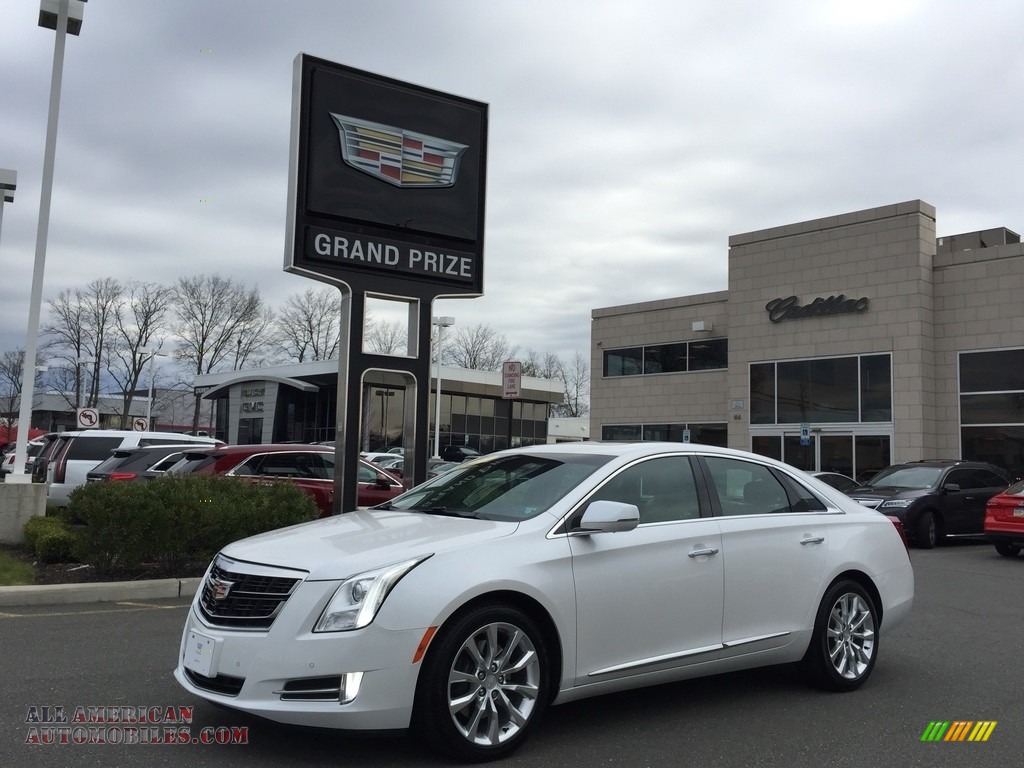 Crystal White Tricoat / Shale w/Cocoa Accents Cadillac XTS Luxury AWD