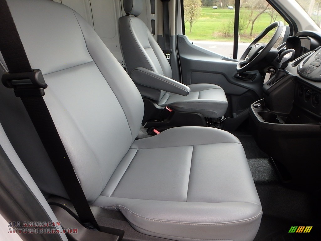 2017 Transit Van 150 LR Regular - Oxford White / Pewter photo #11