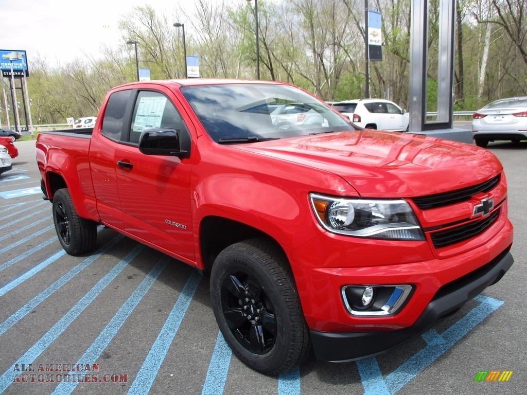 2017 Colorado LT Extended Cab 4x4 - Red Hot / Jet Black photo #9