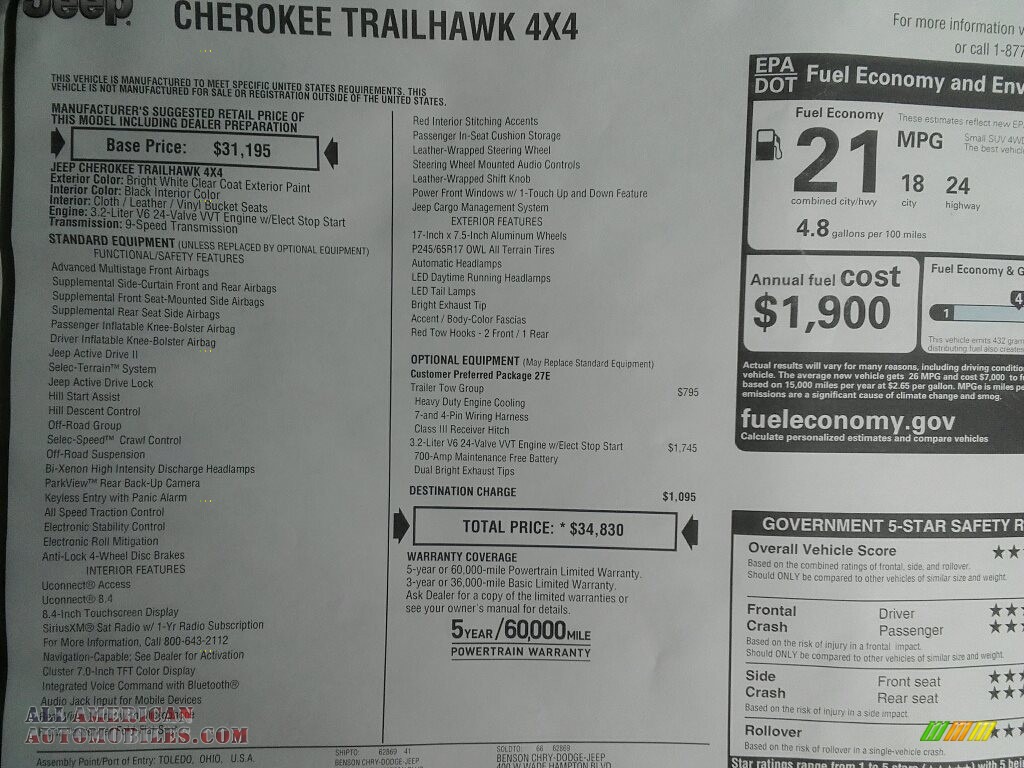 2017 Cherokee Trailhawk 4x4 - Bright White / Black photo #31