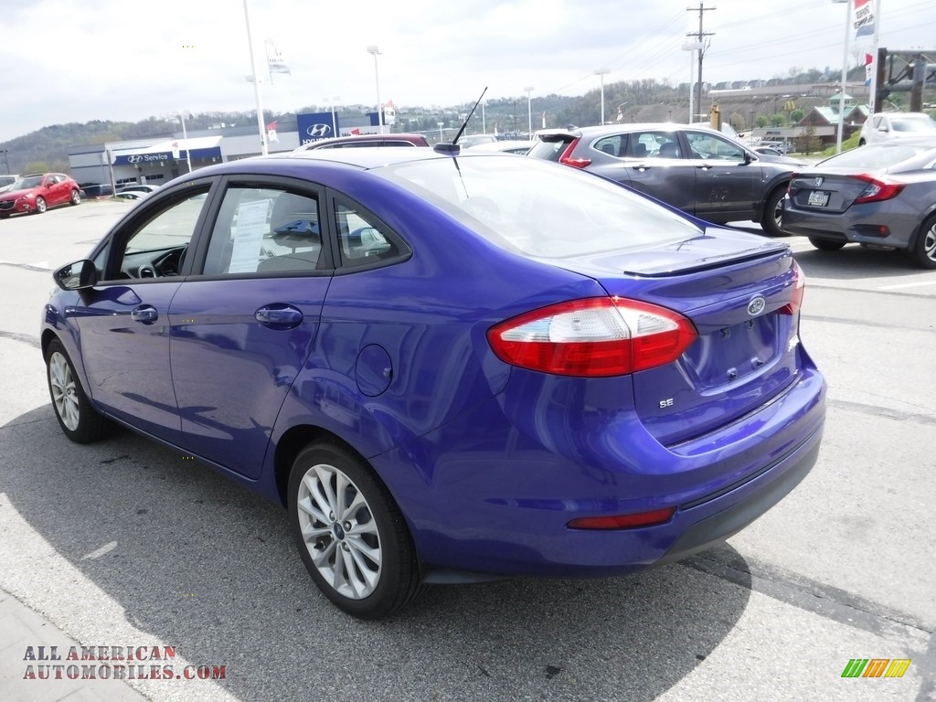 2014 Fiesta SE Sedan - Performance Blue / Charcoal Black photo #7
