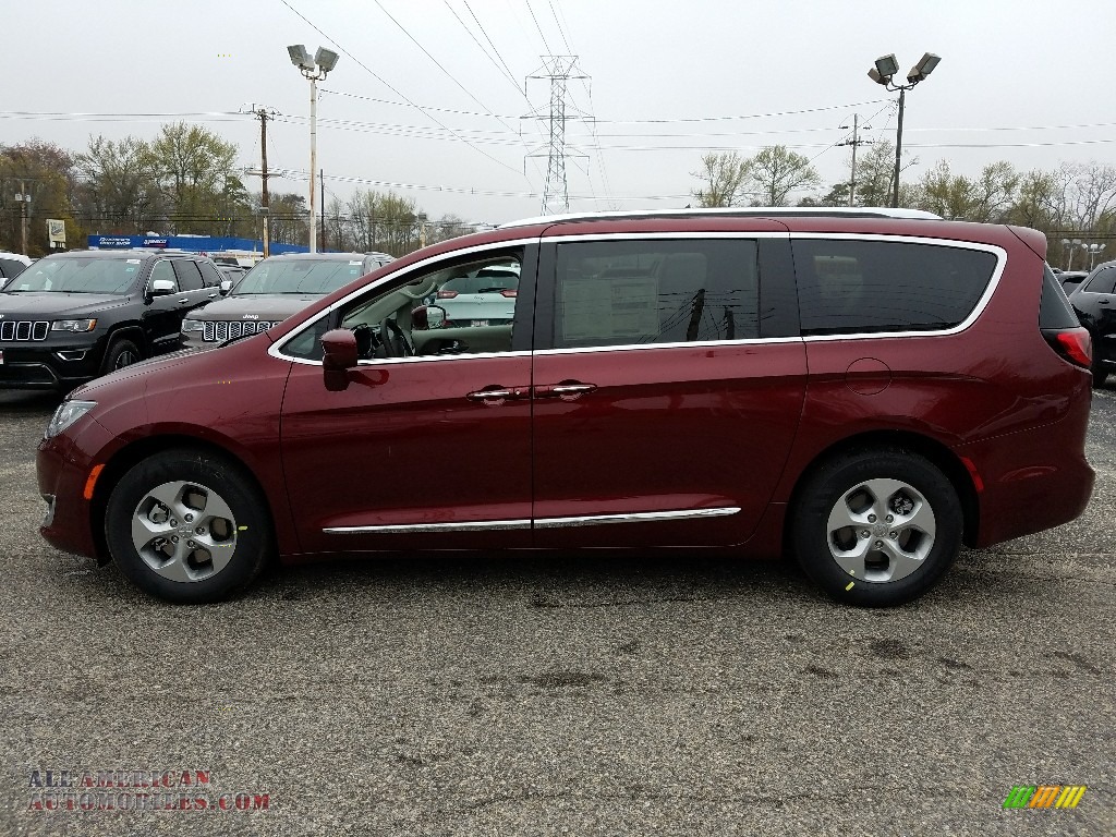2017 Pacifica Touring L Plus - Velvet Red Pearl / Cognac/Alloy/Toffee photo #3