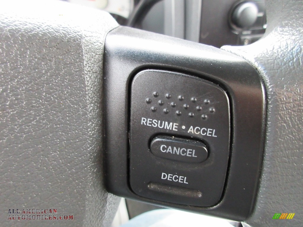 2007 Dakota ST Quad Cab 4x4 - Electric Blue Pearl / Medium Slate Gray photo #34