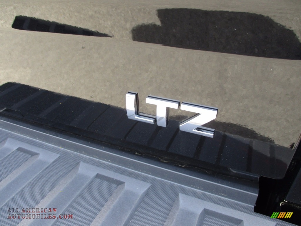 2016 Silverado 1500 LTZ Crew Cab 4x4 - Black / Jet Black photo #8