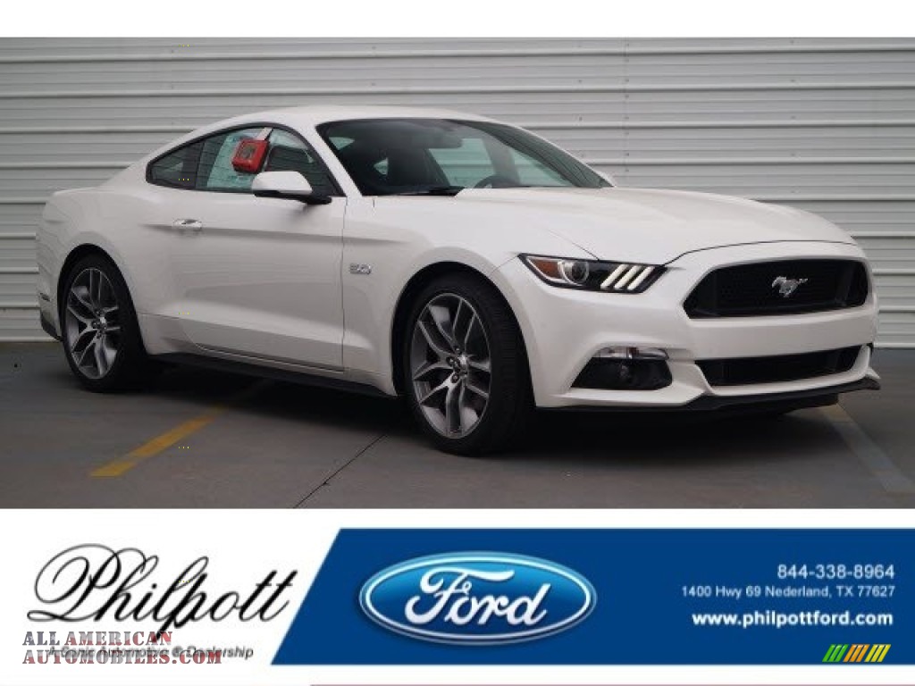 White Platinum / Ebony Ford Mustang GT Premium Coupe