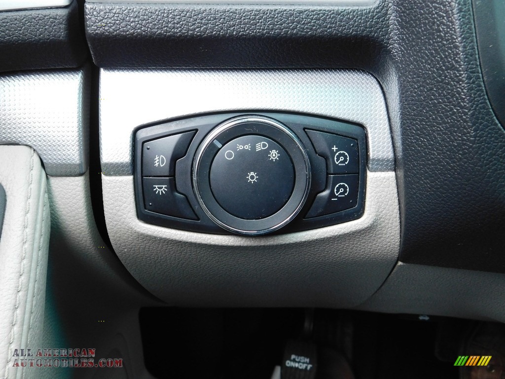 2013 Explorer XLT 4WD - Sterling Gray Metallic / Charcoal Black photo #18