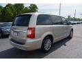 Chrysler Town & Country Touring - L Cashmere Pearl photo #3