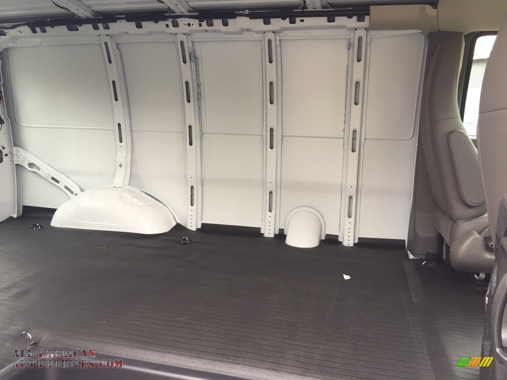 2017 Savana Van 2500 Cargo - Summit White / Medium Pewter photo #9
