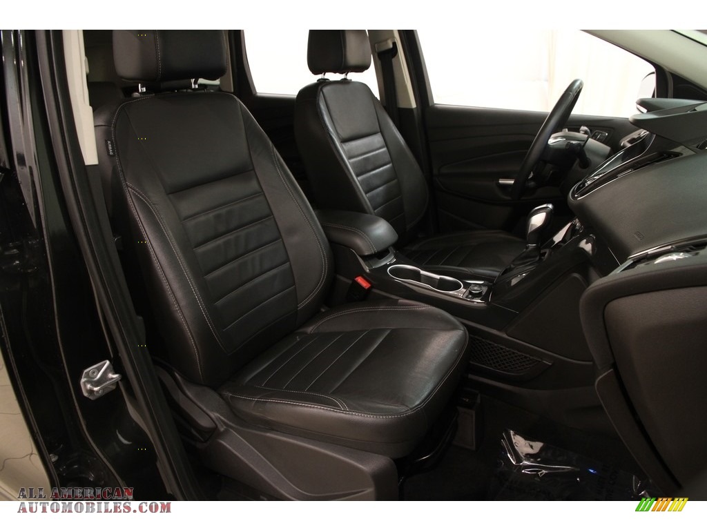 2014 Escape Titanium 1.6L EcoBoost 4WD - Tuxedo Black / Charcoal Black photo #17