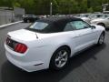 Ford Mustang V6 Convertible Oxford White photo #2