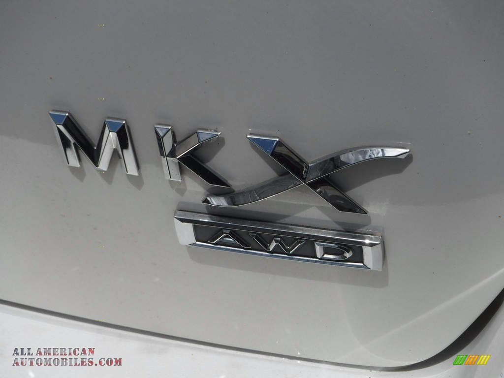 2012 MKX AWD - White Platinum Metallic Tri-Coat / Canyon photo #11