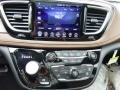 Chrysler Pacifica Limited Brilliant Black Crystal Pearl photo #20