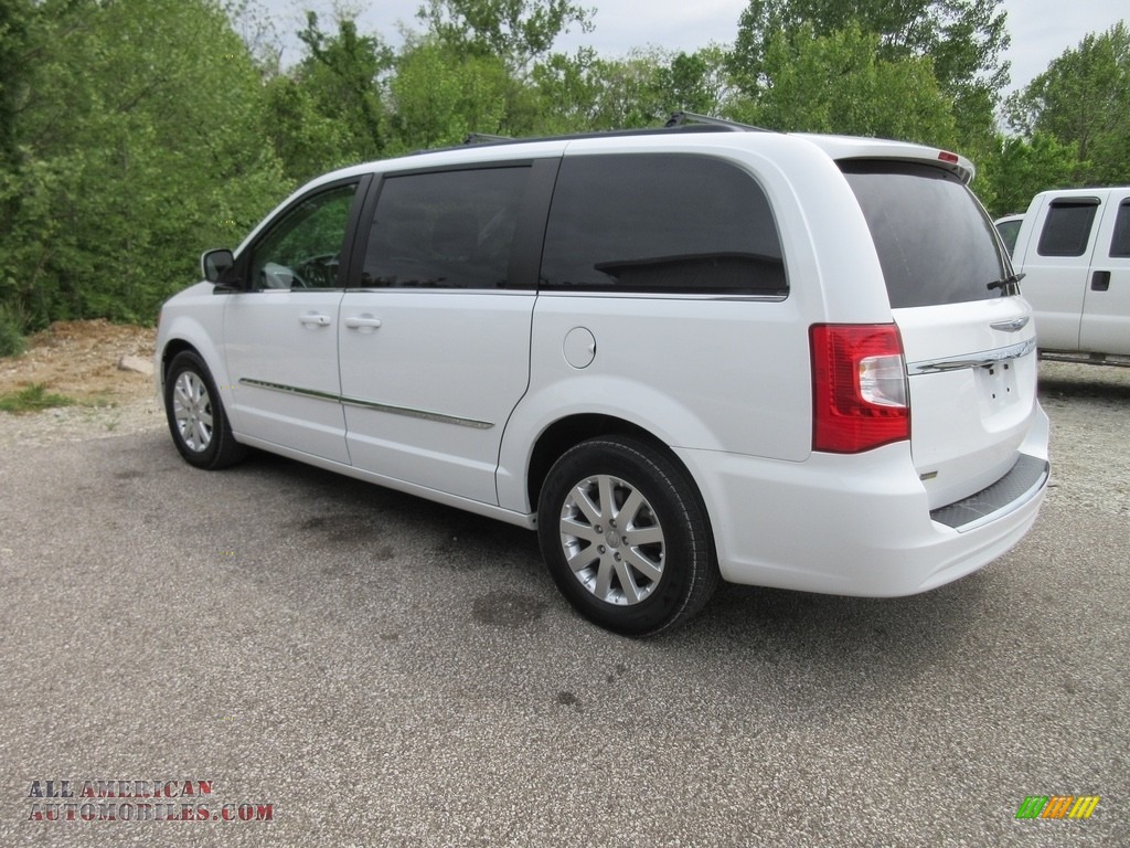 2015 Town & Country Touring - Bright White / Black/Light Graystone photo #5