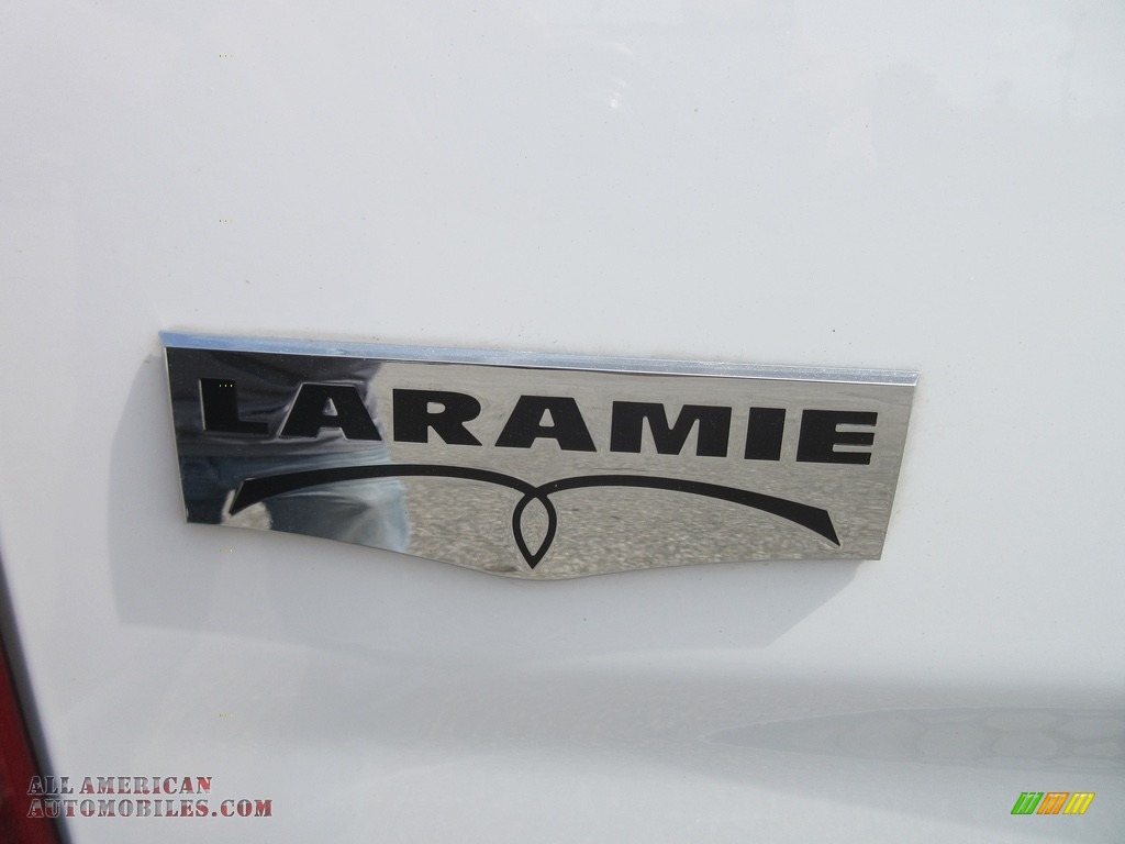 2012 Ram 1500 Laramie Crew Cab 4x4 - Bright White / Light Pebble Beige/Bark Brown photo #18