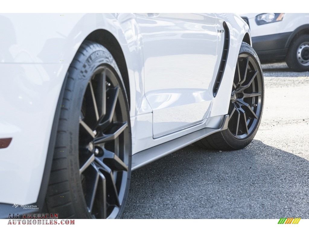2016 Mustang Shelby GT350 - Oxford White / Ebony photo #6