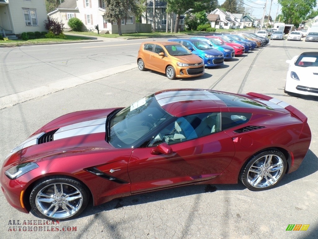 2017 Corvette Stingray Coupe - Long Beach Red Metallic Tintcoat / Gray photo #19