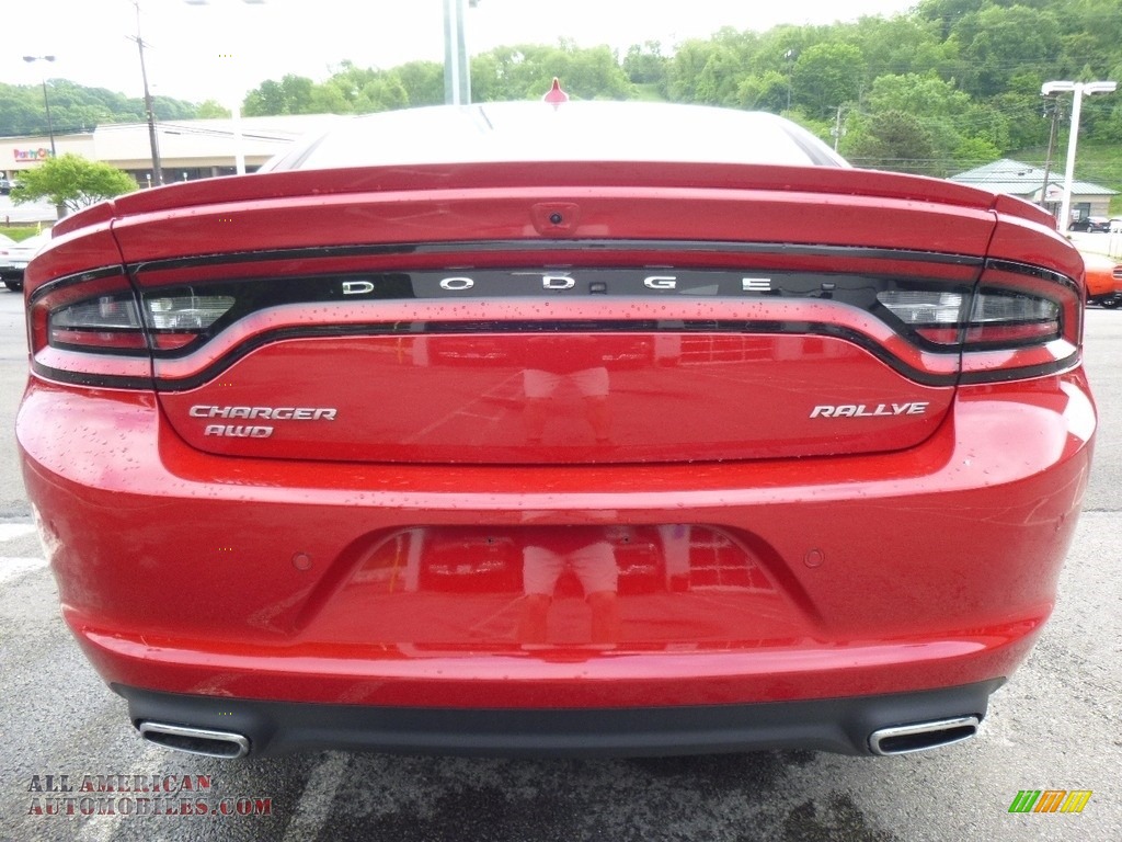 2017 Charger SXT AWD - TorRed / Black photo #3