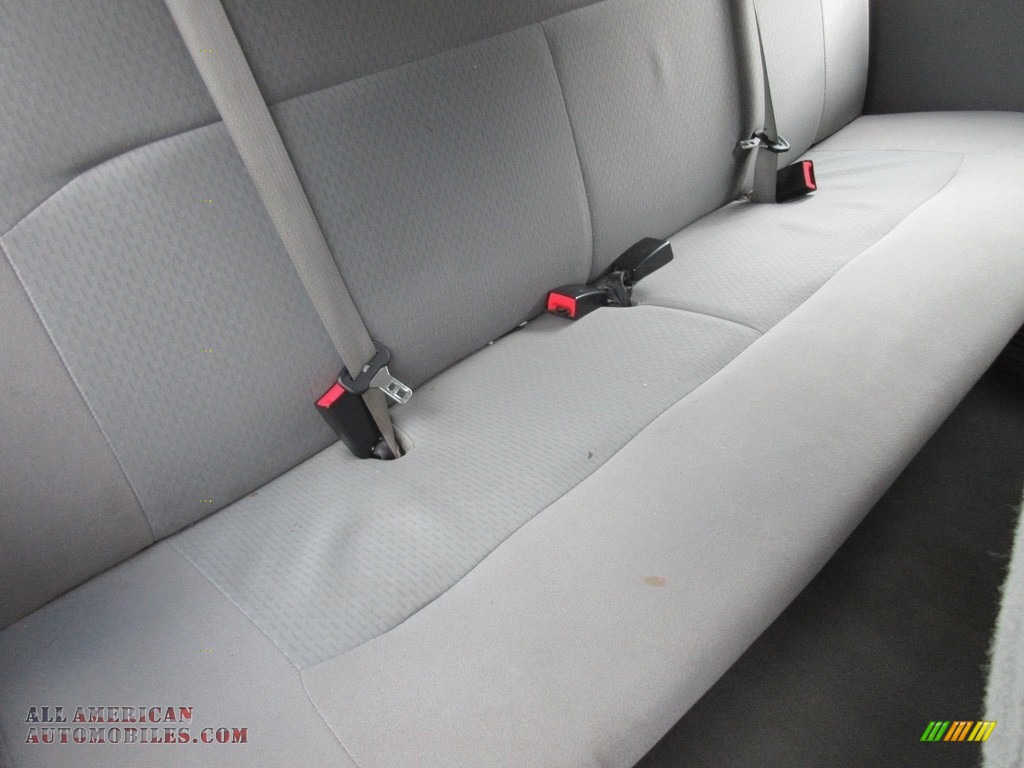 2011 E Series Van E350 XLT Extended Passenger - Oxford White / Medium Flint photo #21