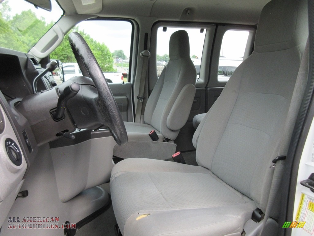2011 E Series Van E350 XLT Extended Passenger - Oxford White / Medium Flint photo #40