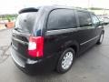 Chrysler Town & Country Touring Brilliant Black Crystal Pearl photo #8