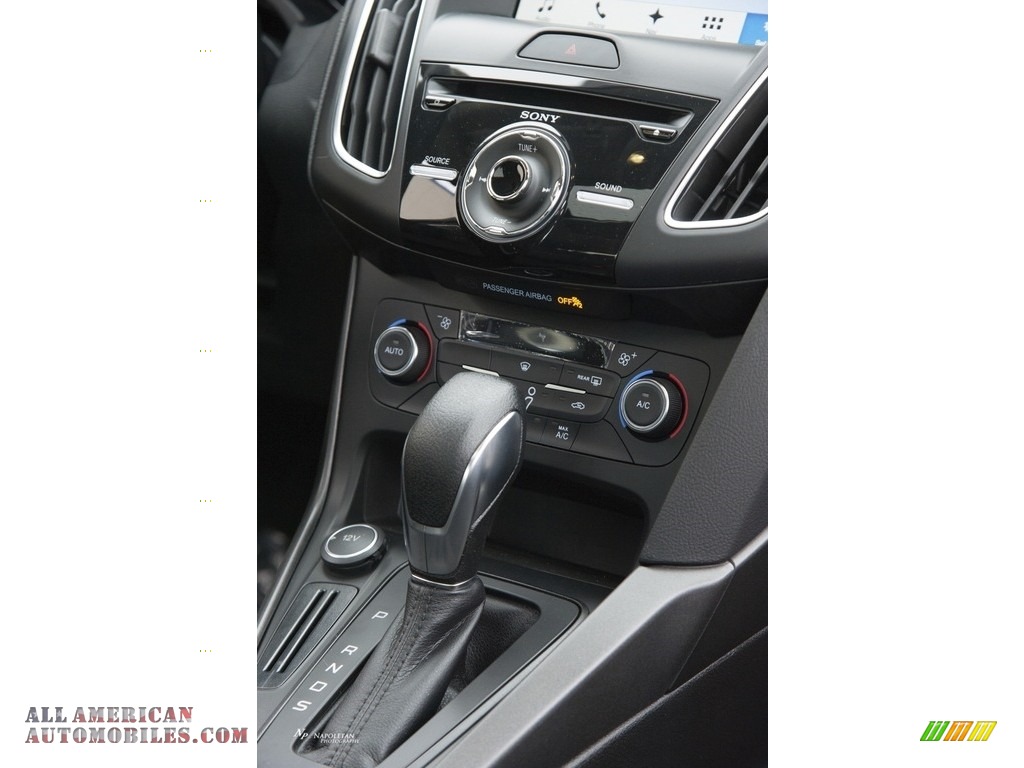 2017 Focus SEL Sedan - Kona Blue / Charcoal Black photo #11