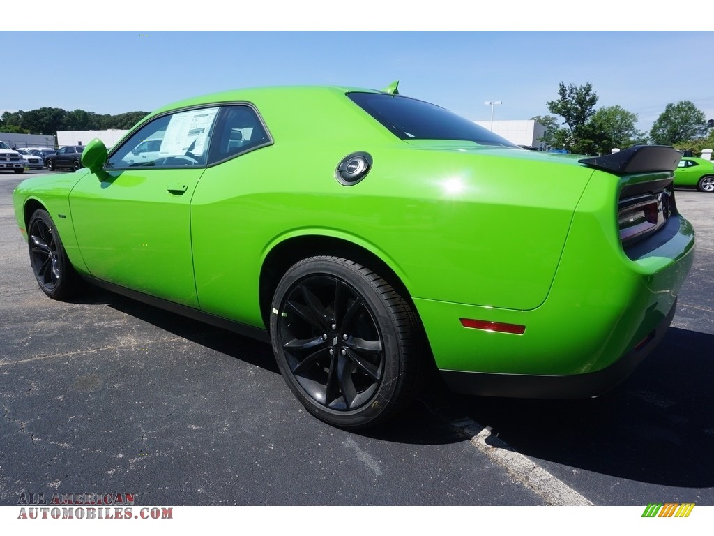 2017 Challenger R/T - Green Go / Black/Ruby Red photo #2