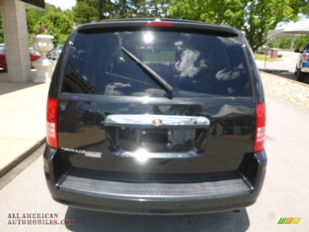 2008 Town & Country Touring - Brilliant Black Crystal Pearlcoat / Medium Slate Gray/Light Shale photo #8