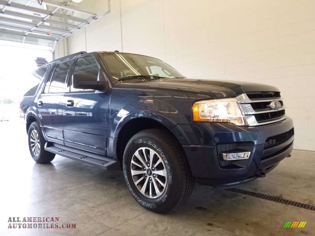 Blue Jeans / Ebony Ford Expedition XLT 4x4