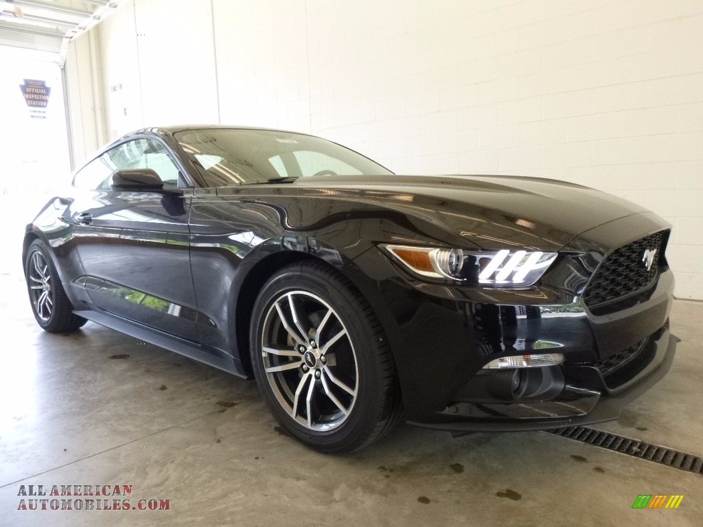 Shadow Black / Ebony Ford Mustang Ecoboost Coupe