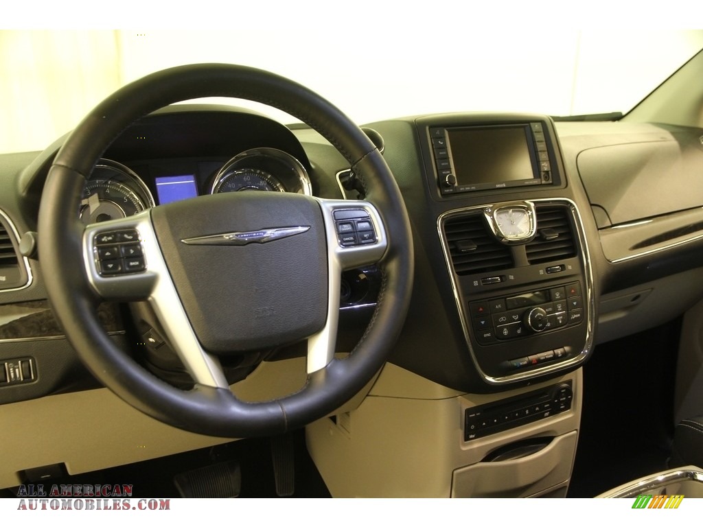 2011 Town & Country Touring - L - Sapphire Crystal Metallic / Black/Light Graystone photo #5