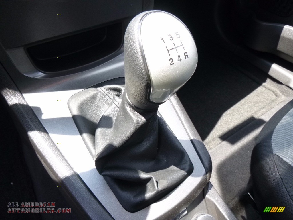 2017 Fiesta S Sedan - Oxford White / Charcoal Black photo #12