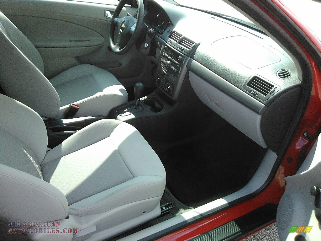2008 Cobalt LS Coupe - Victory Red / Gray photo #7
